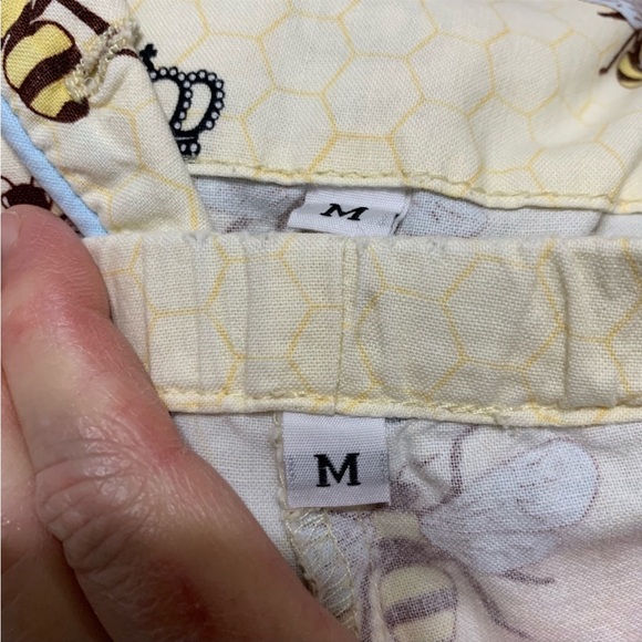 The Cats Pajamas Queen Bee Cotton Luxe PJ Set - Picture 8 of 12